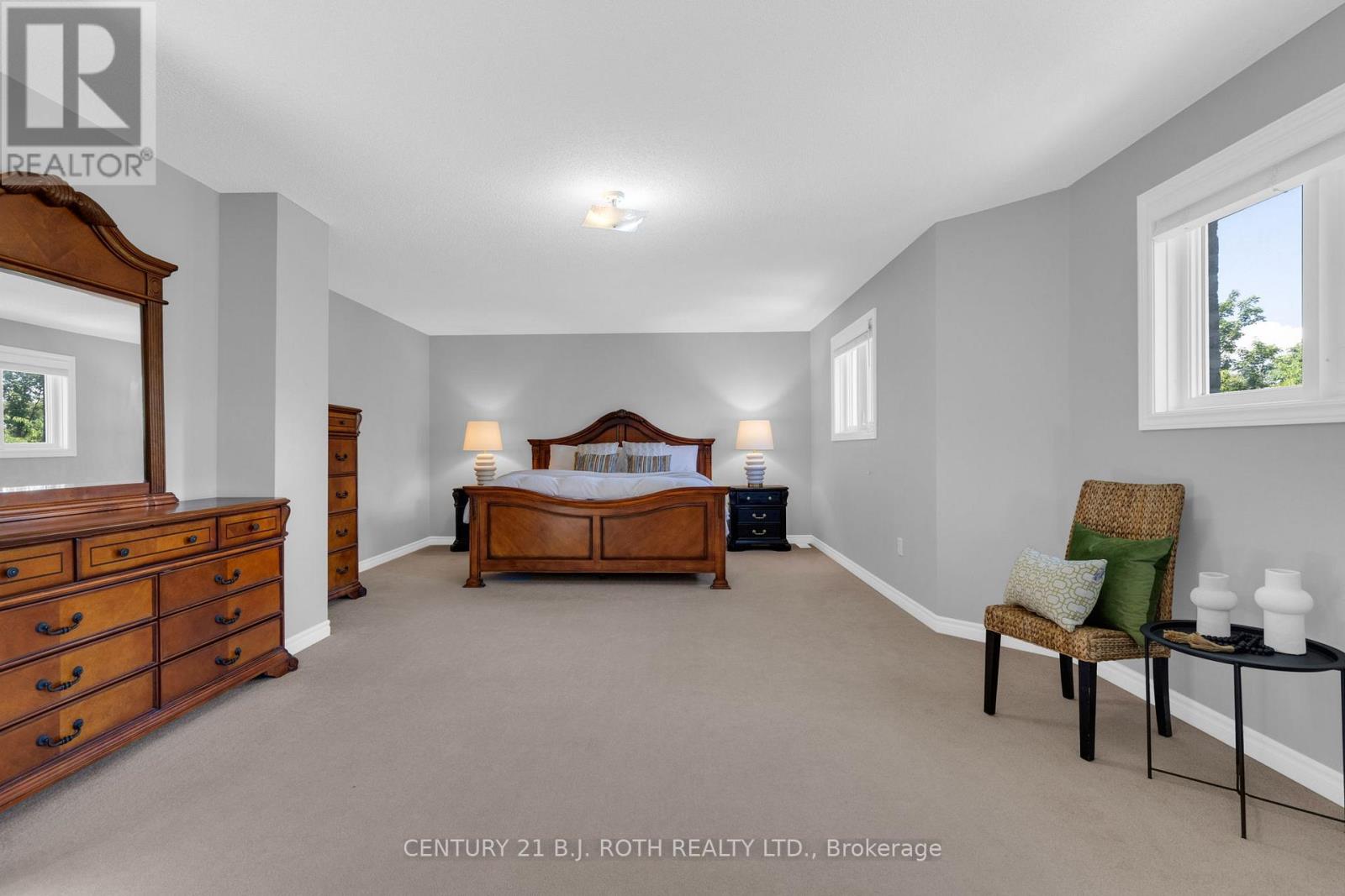 22 SILVERCREEK CRESCENT - Image 19