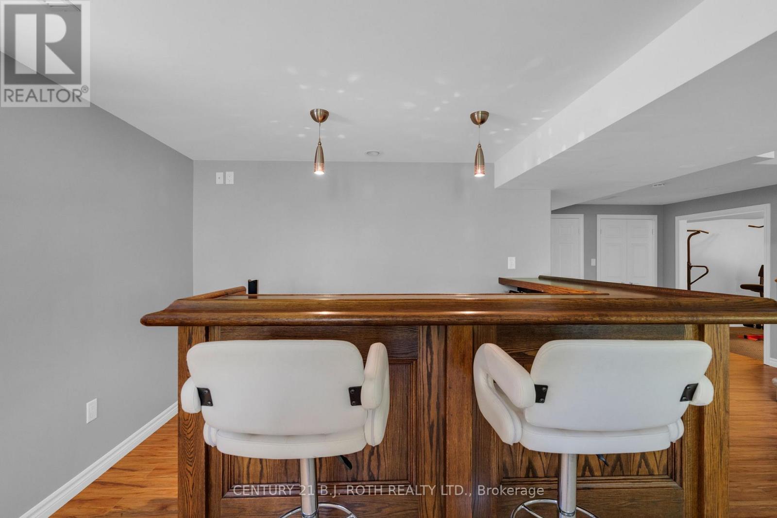 22 SILVERCREEK CRESCENT - Image 34