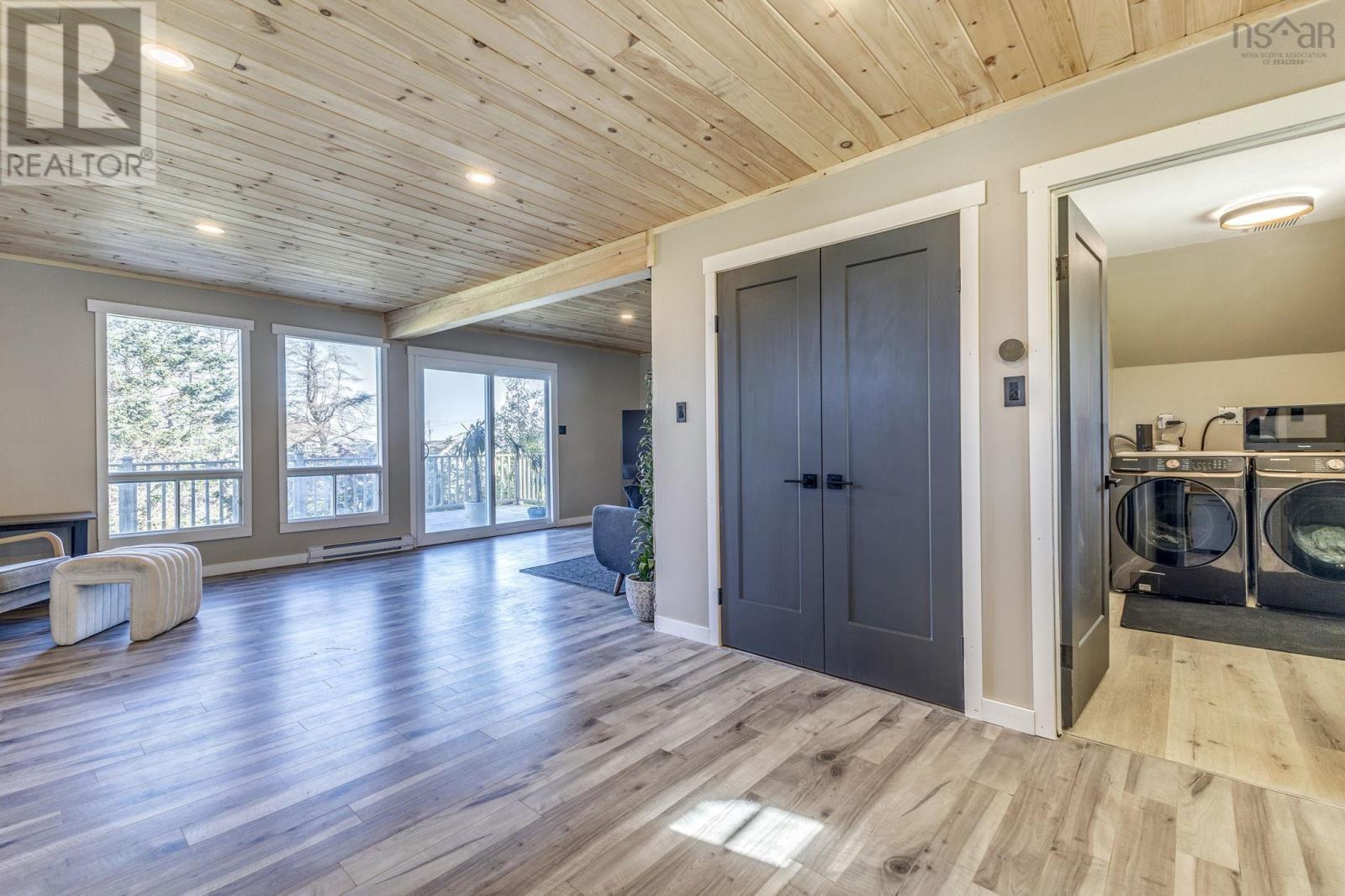 6157 Little Harbour Road - 10