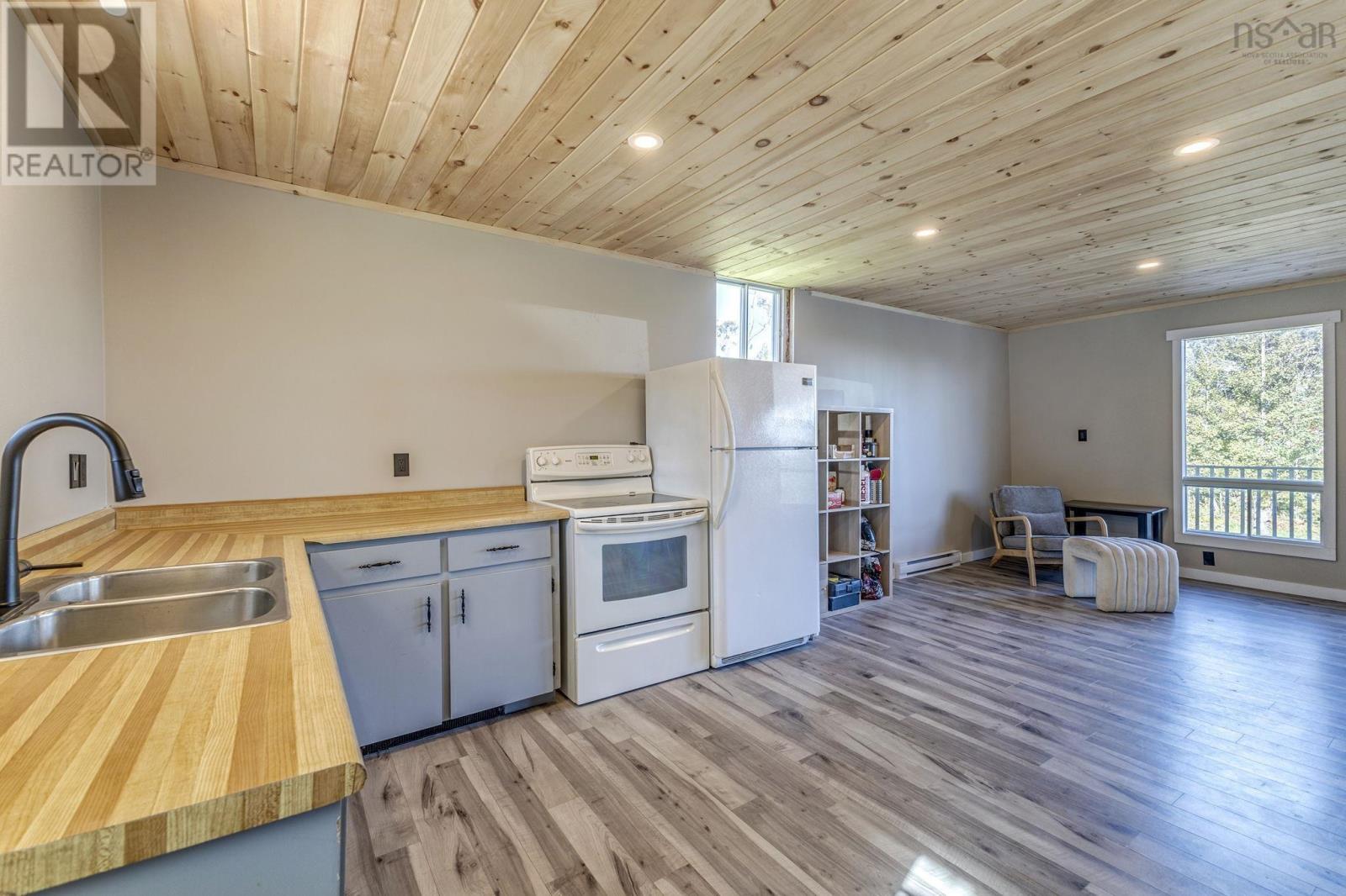 6157 Little Harbour Road - 9