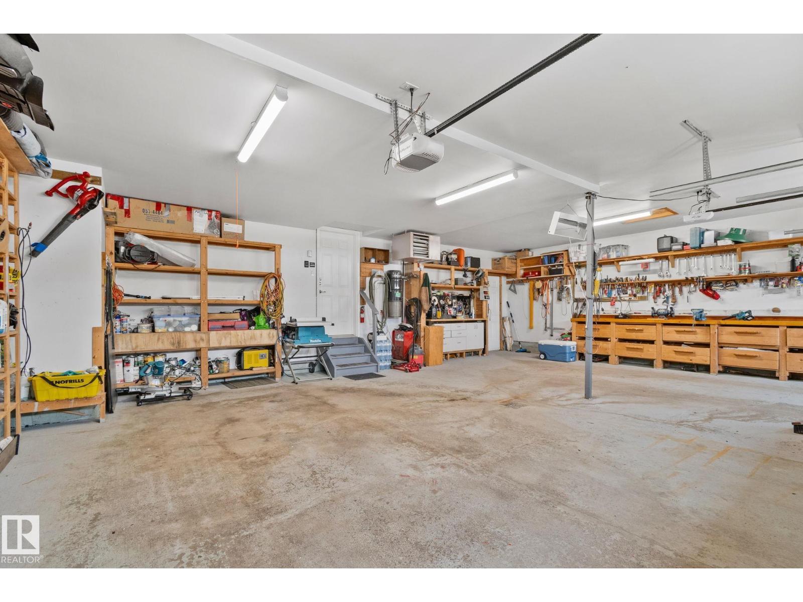 38 RIVARD CR — photo 39