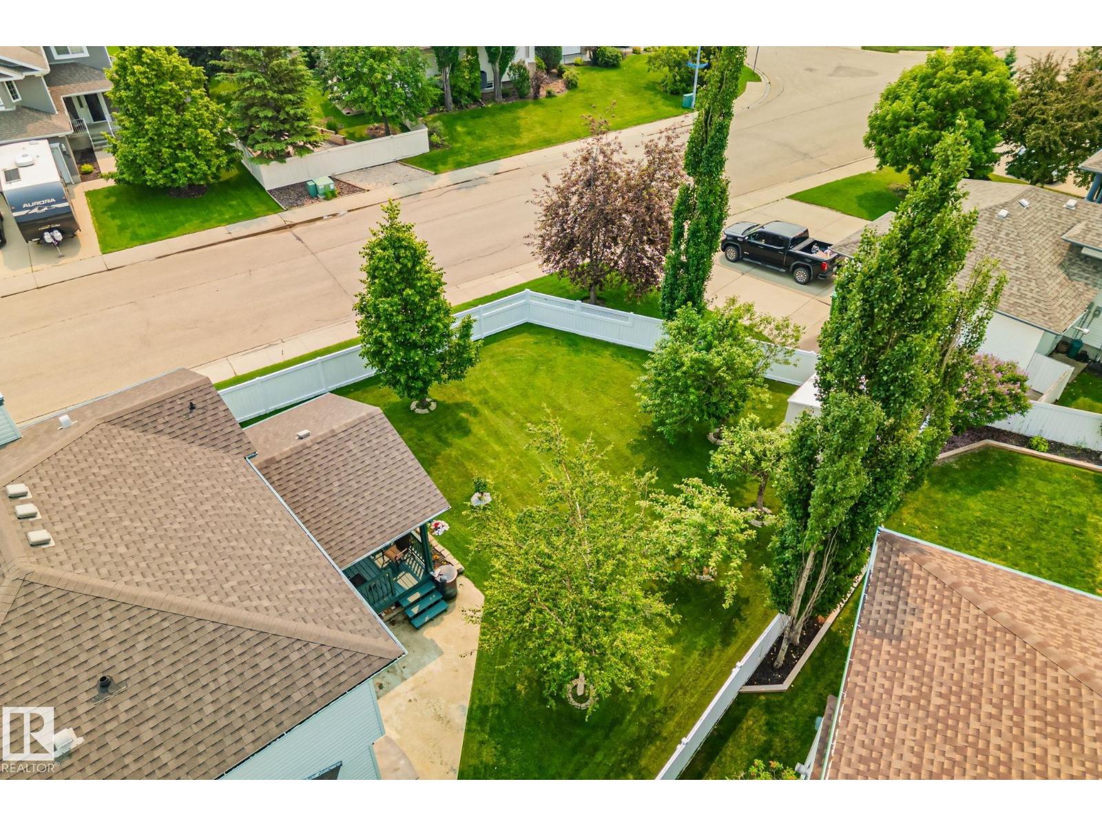 38 RIVARD CR — photo 66