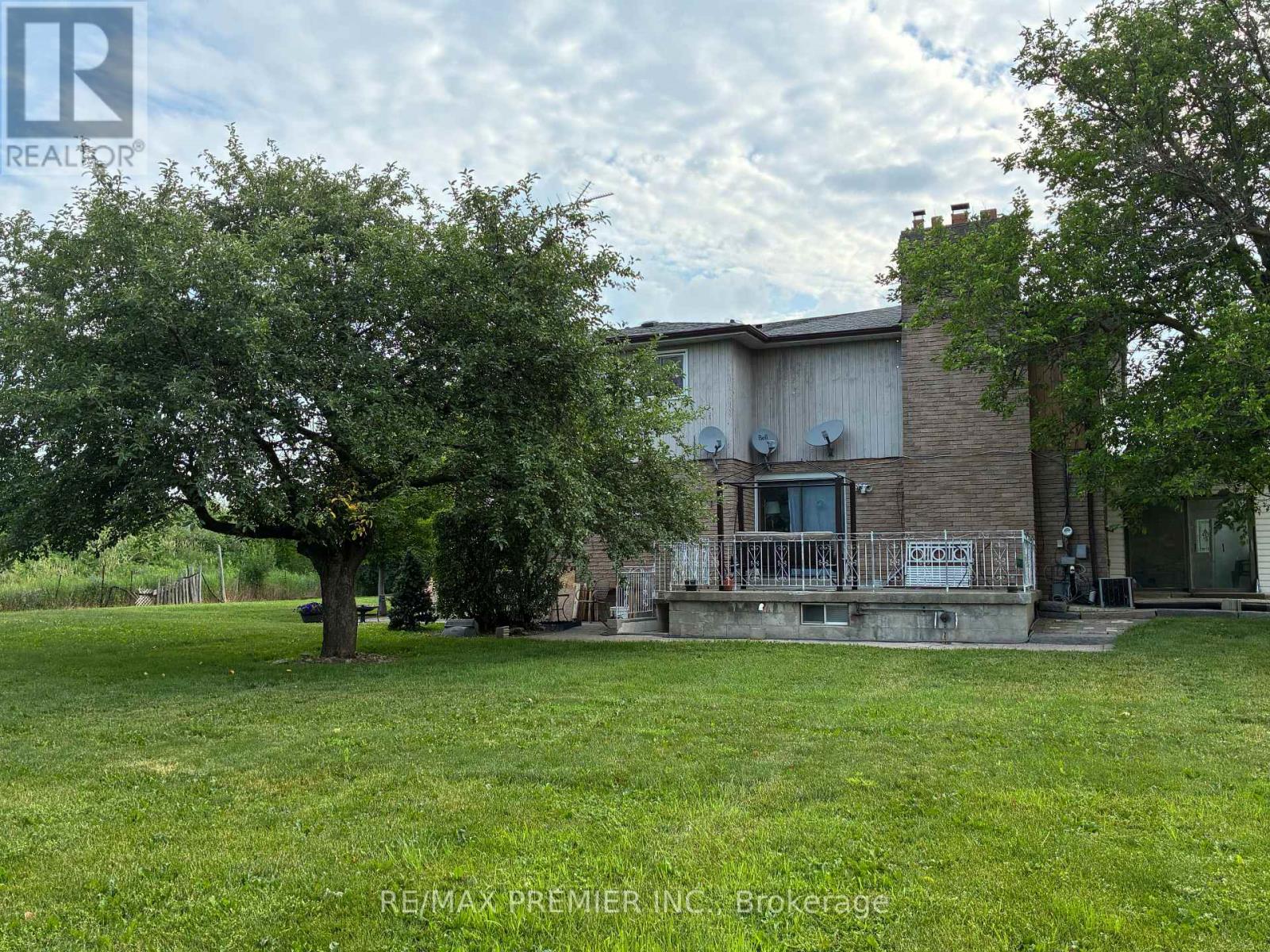 7930 MAYFIELD ROAD - 3