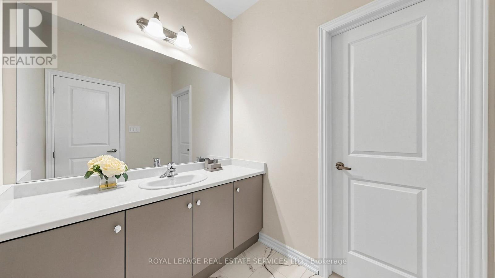 1413 OAKMONT COMMON - Image 30
