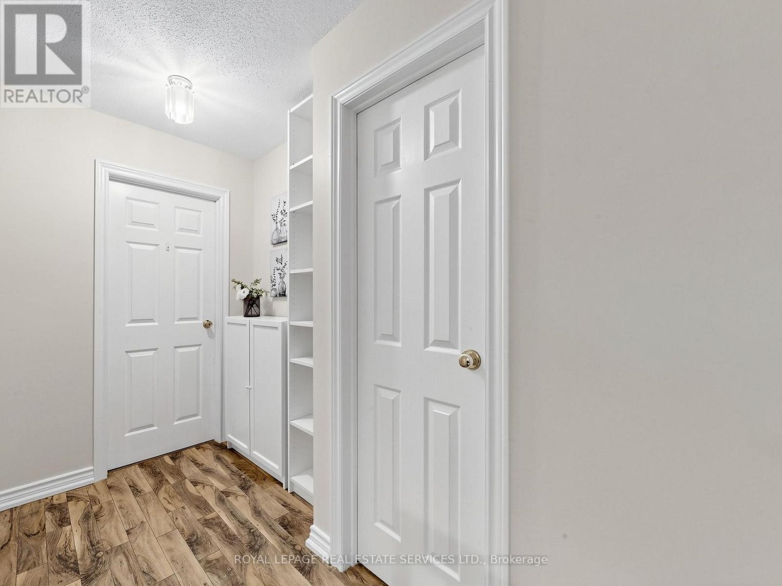#21 530 FALGARWOOD DRIVE - 20