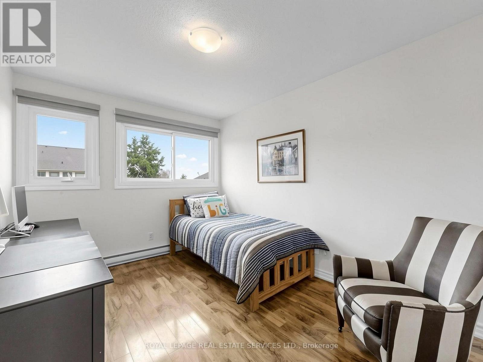 #21 530 FALGARWOOD DRIVE - 35