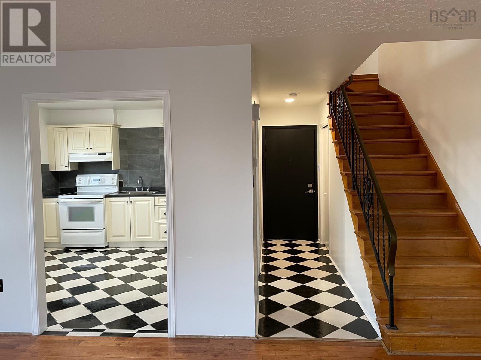 10 Mcfatridge Road - 12
