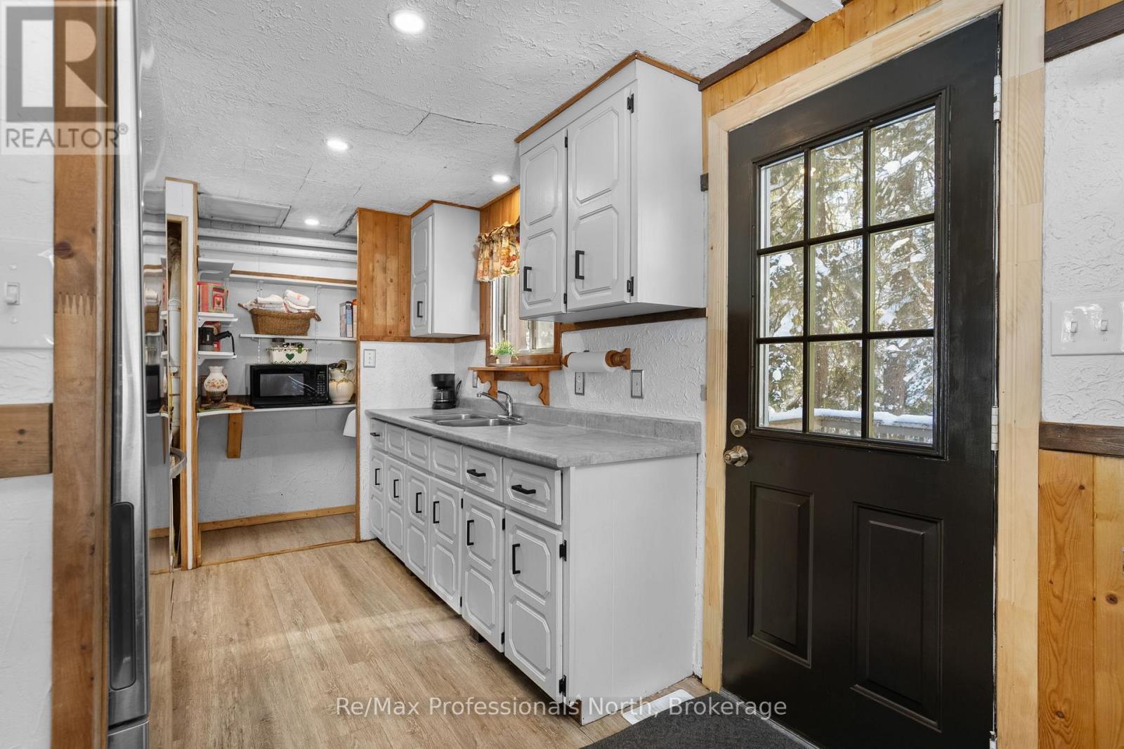 1465 FALKENBURG ROAD - 12