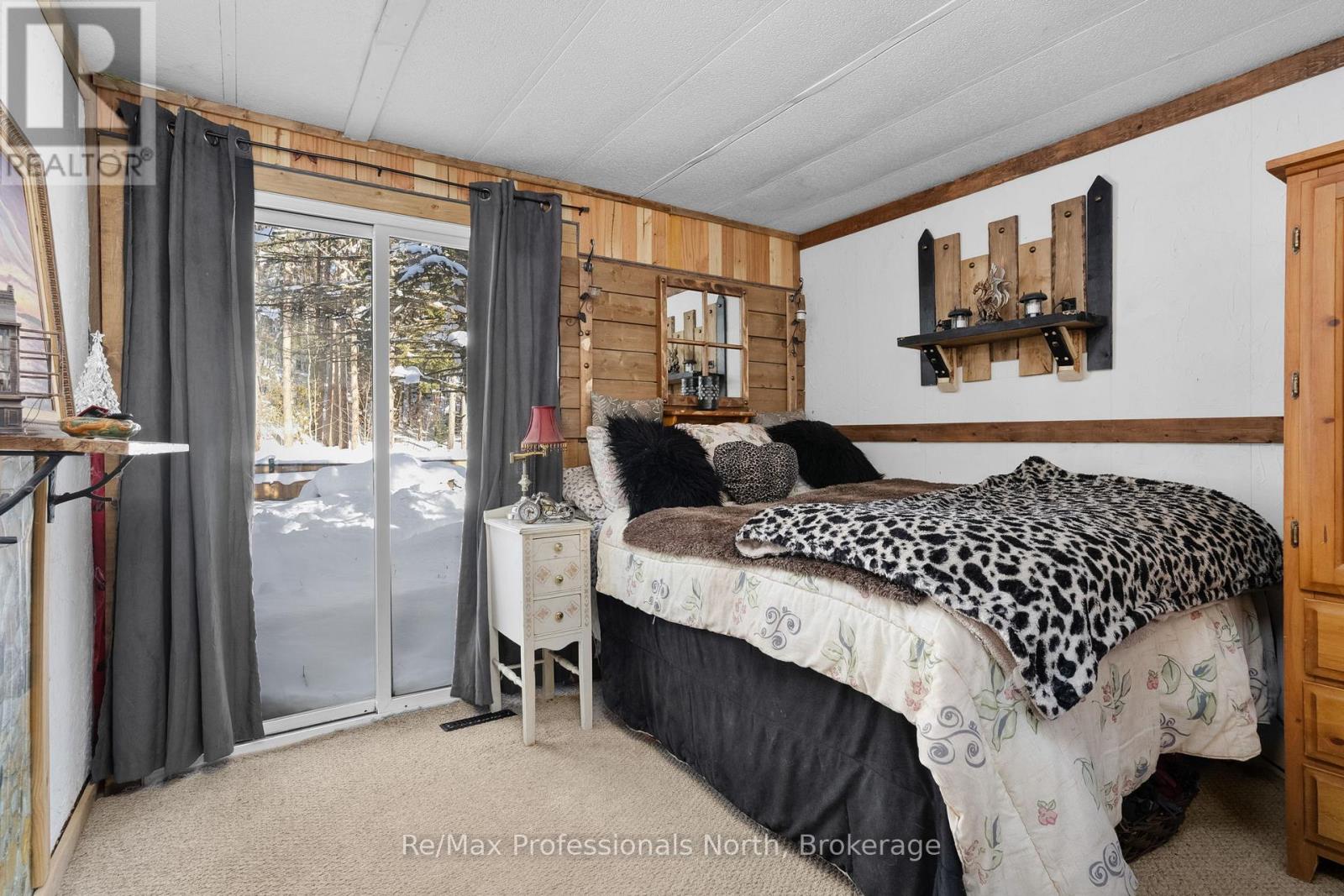 1465 FALKENBURG ROAD - 17