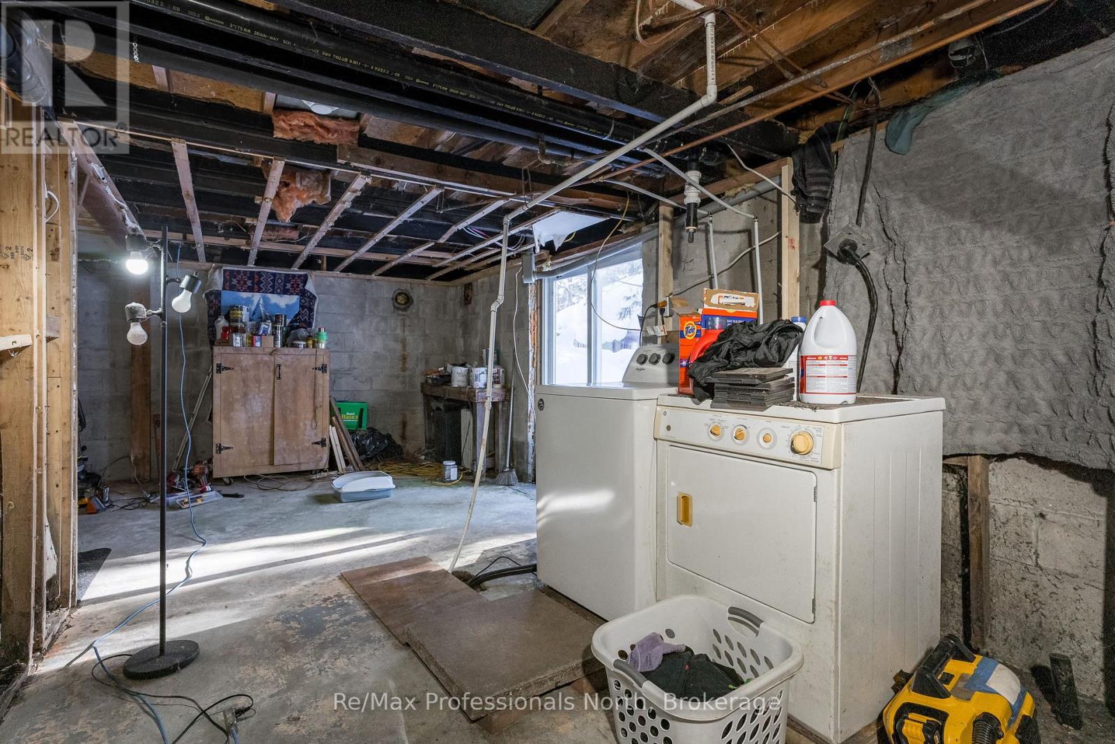 1465 FALKENBURG ROAD - 23