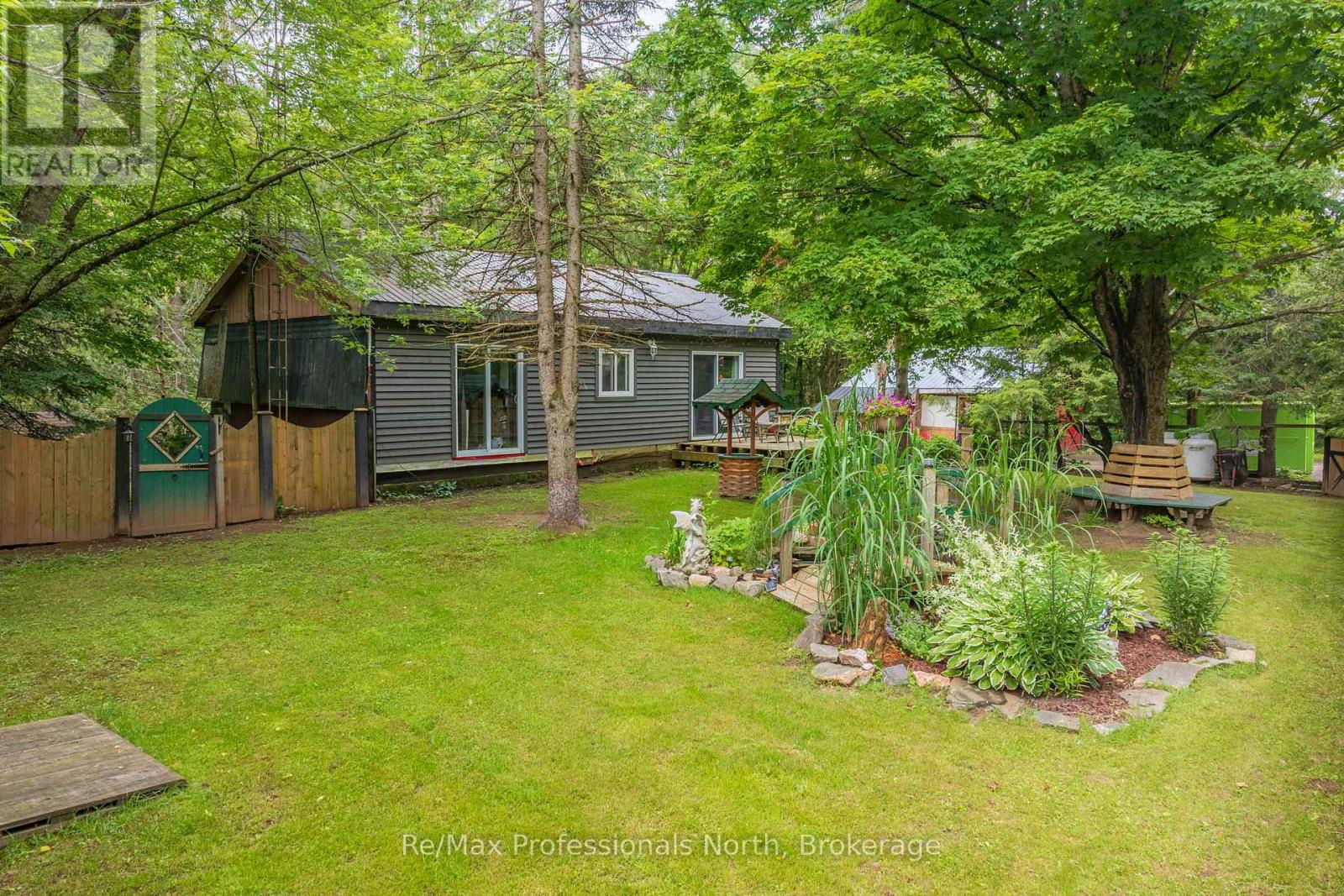 1465 FALKENBURG ROAD - 4