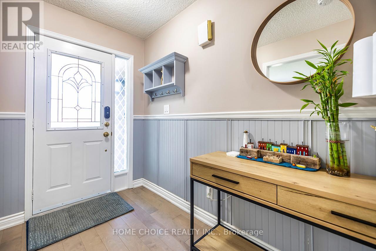 34 GOLDPINE AVENUE - 5