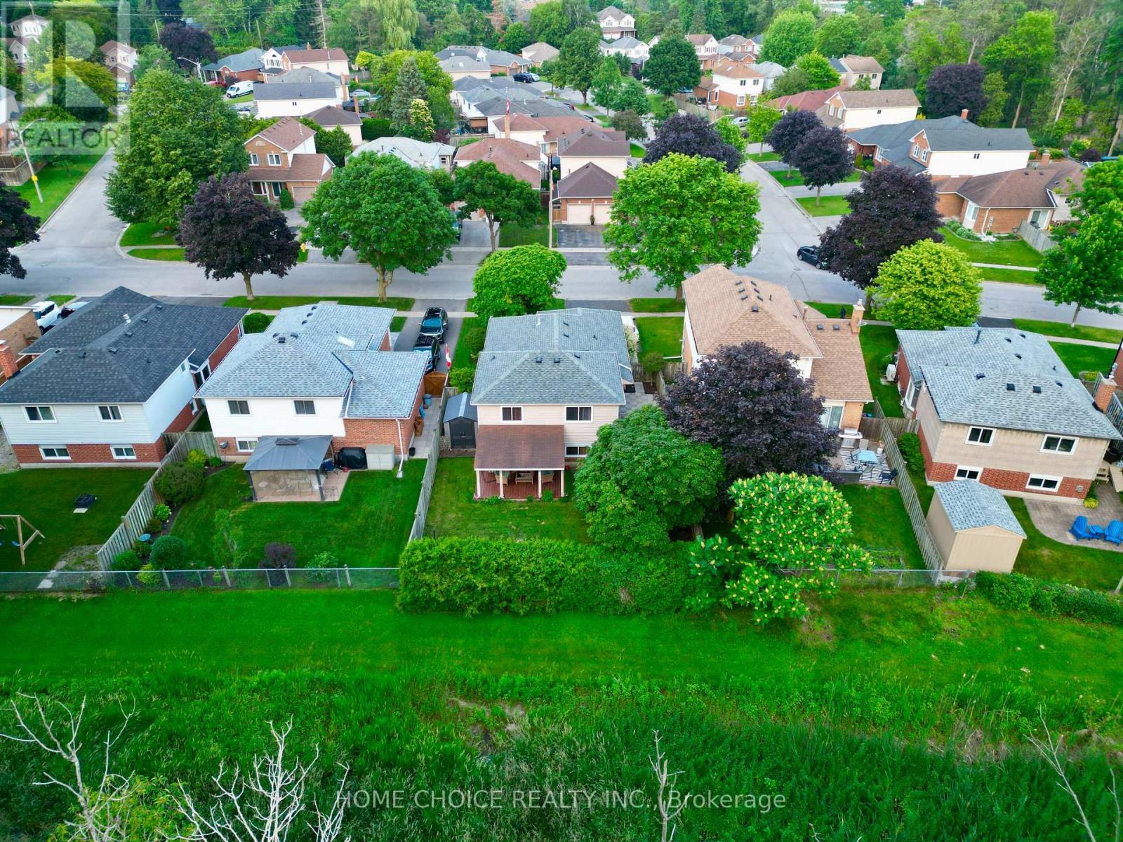 34 GOLDPINE AVENUE - 40