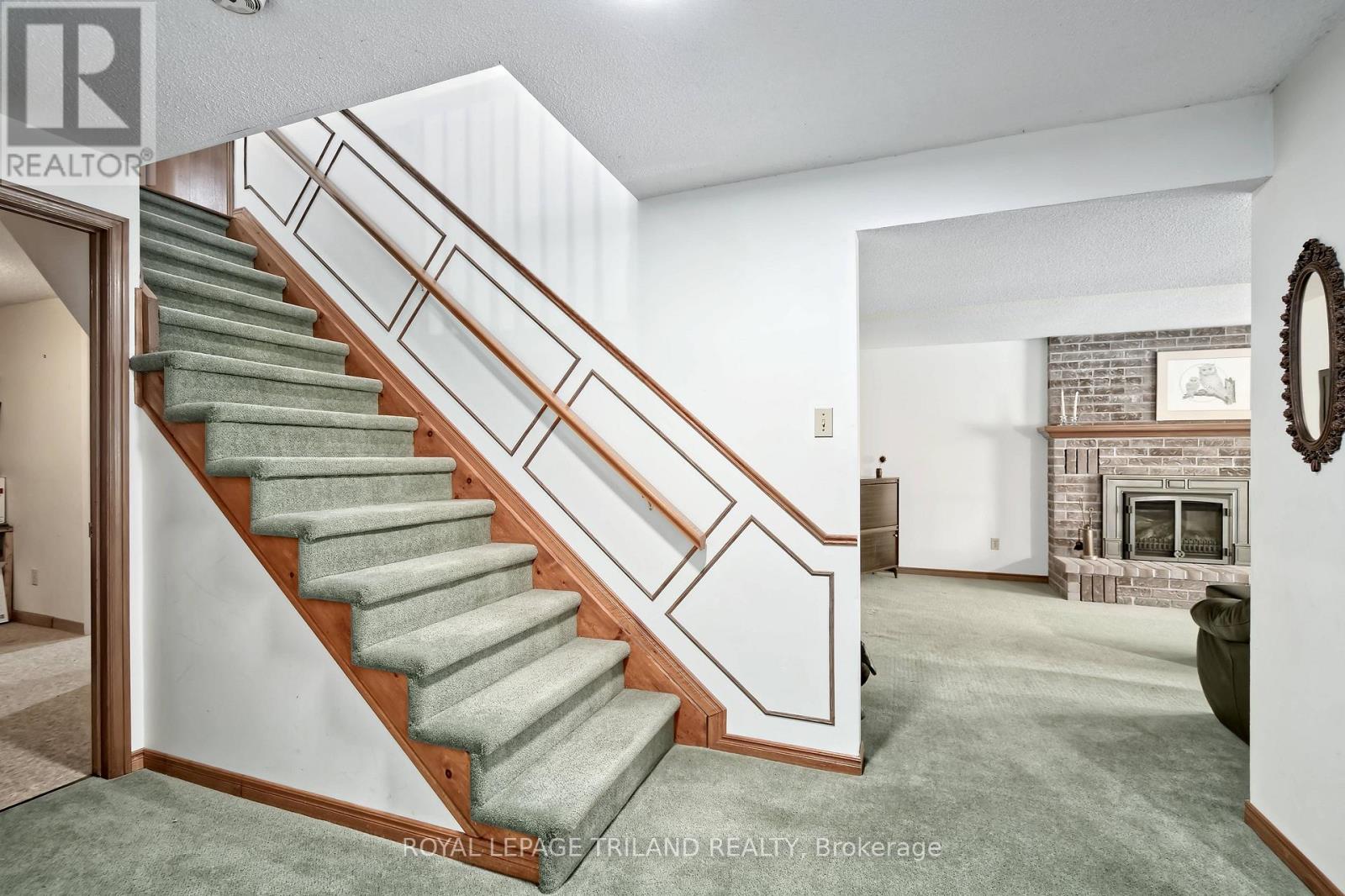 1662 ATTAWANDARON ROAD - 12
