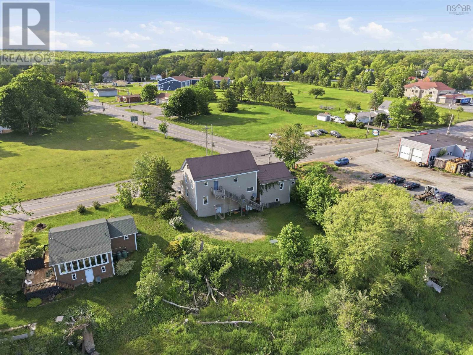 7830 Highway 357 - 13
