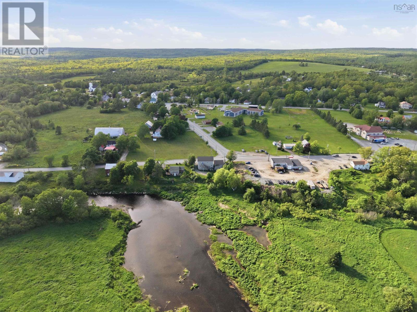 7830 Highway 357 - 15