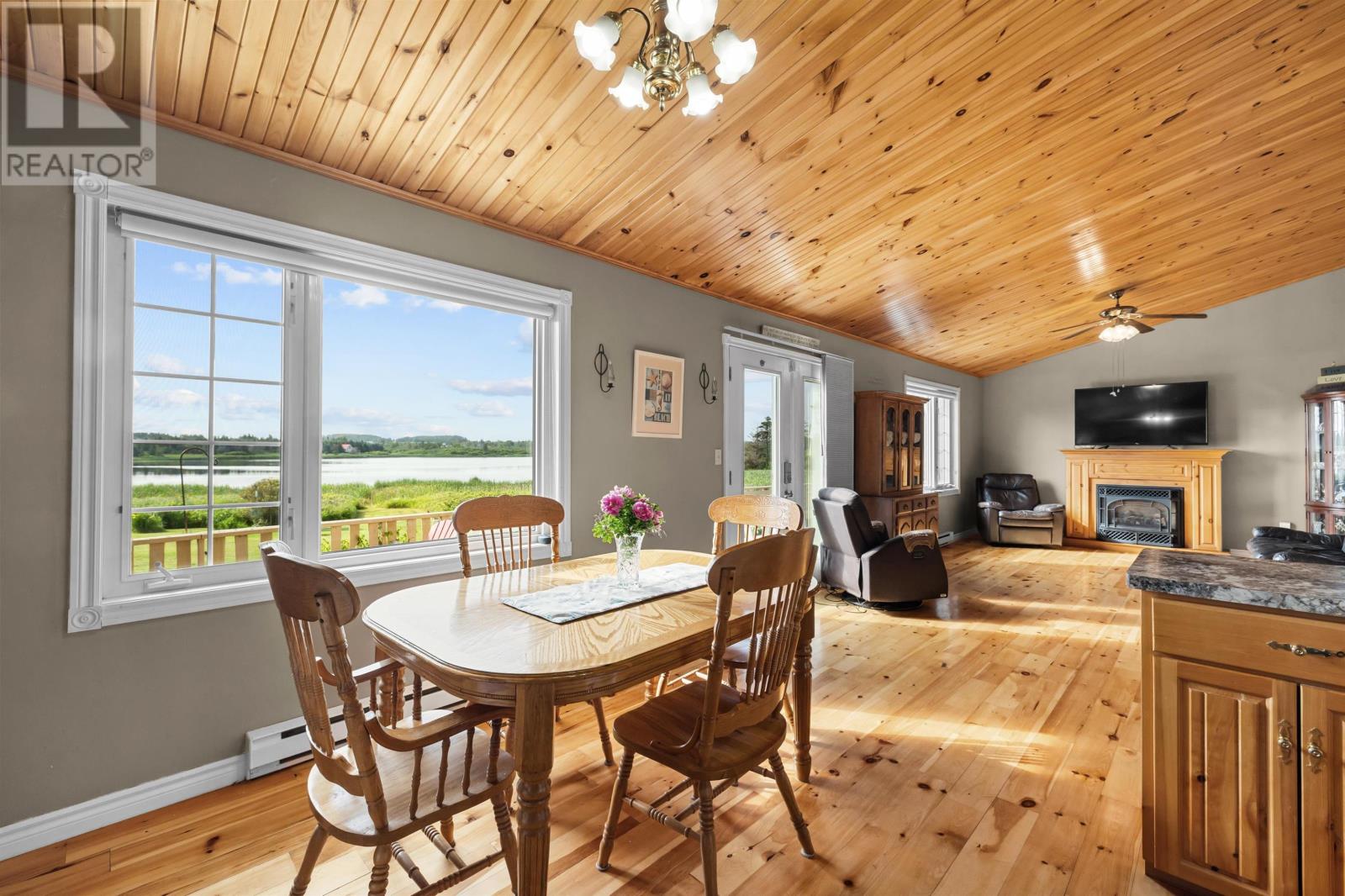 16 Wild Rose Lane - 15