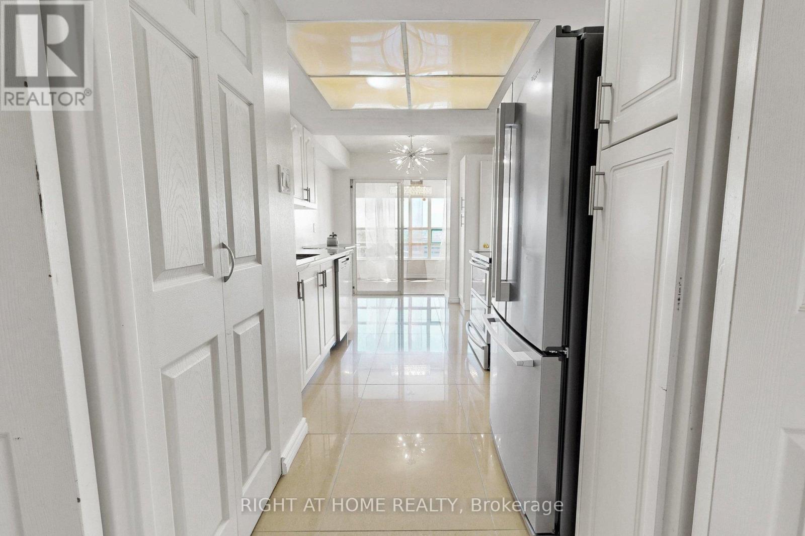 #1120 7805 BAYVIEW AVENUE - 7