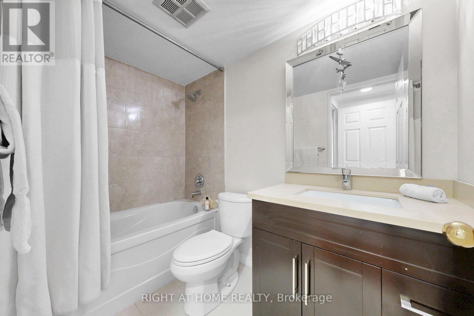 #1120 7805 BAYVIEW AVENUE - 17