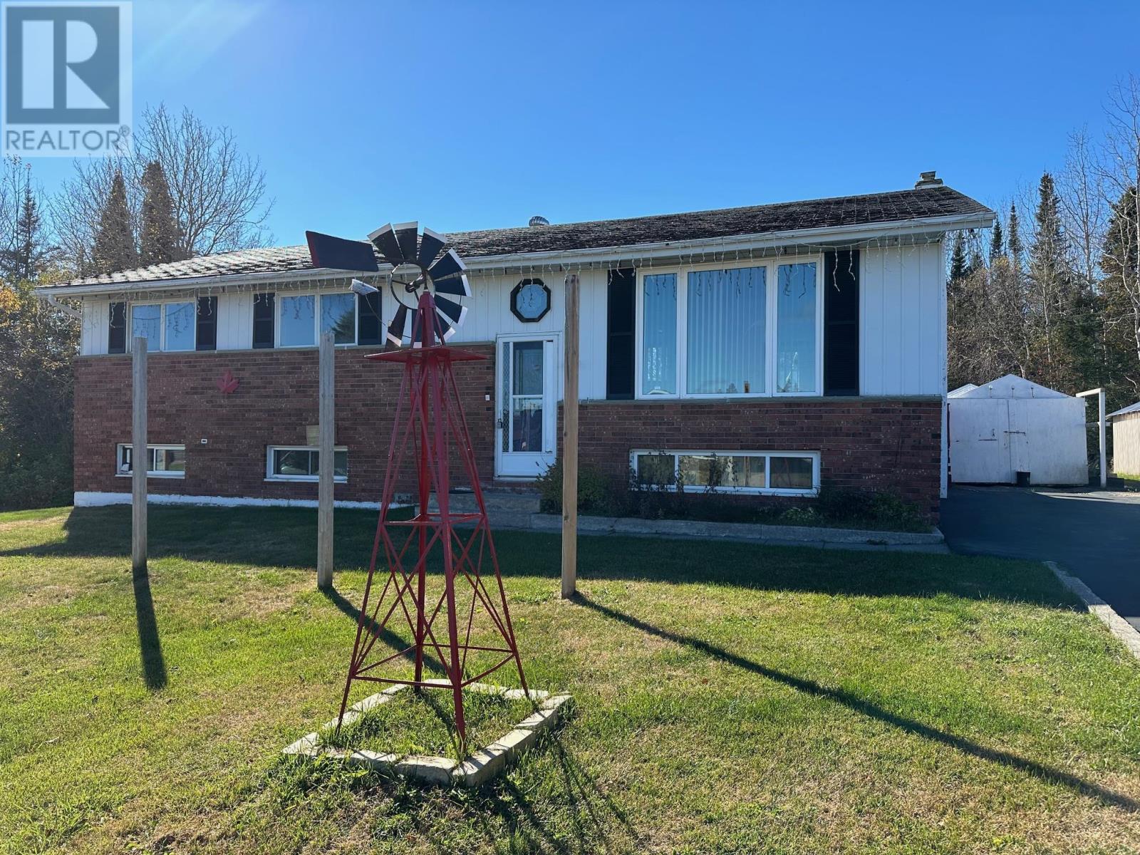 4 East Grove CRES - 1