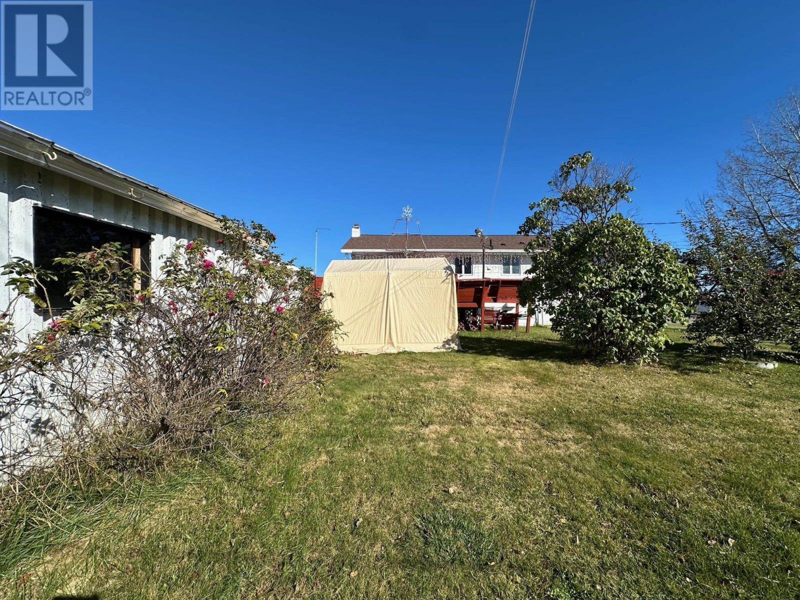 4 East Grove CRES - 46