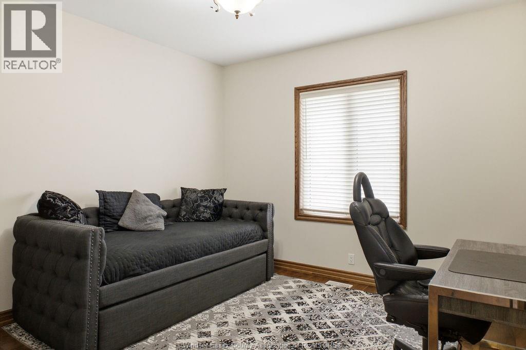 118 REMO - 18