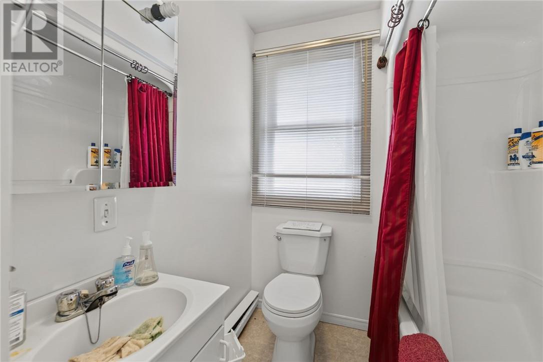 265 Bodson Drive E - 28