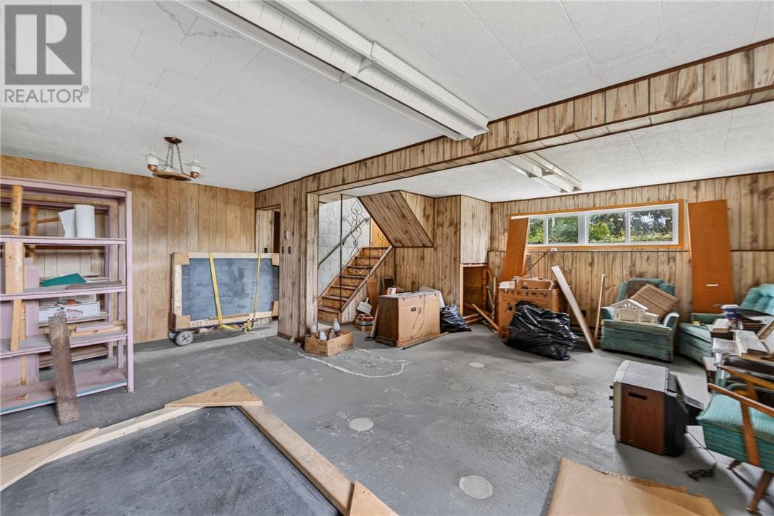 265 Bodson Drive E - 38