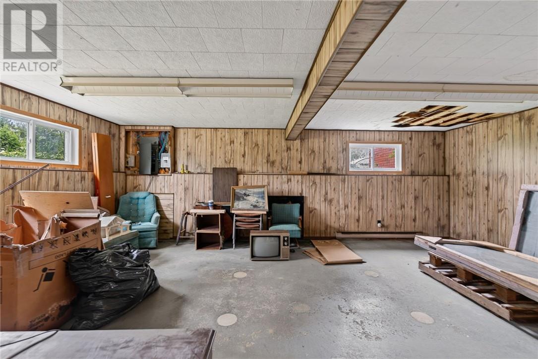 265 Bodson Drive E - 37