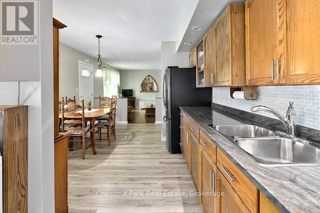 333 OAK STREET - 13