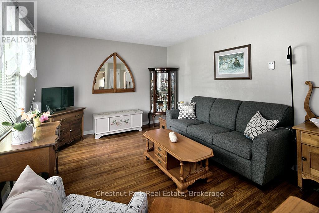 333 OAK STREET - 18