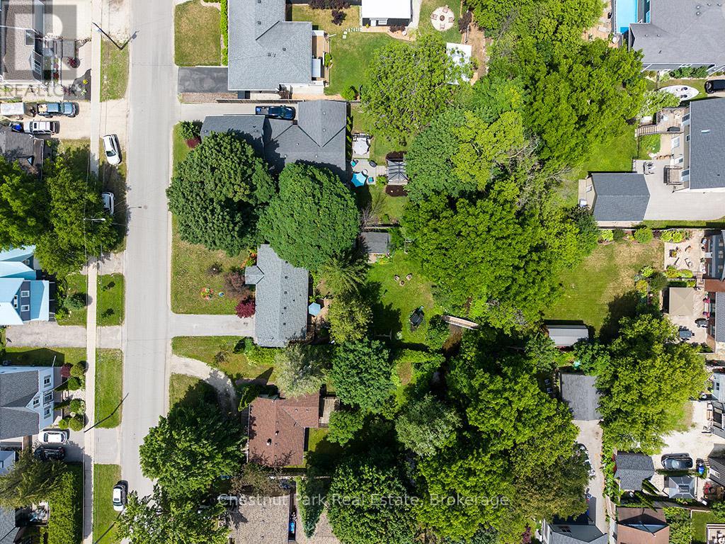 333 OAK STREET - 33