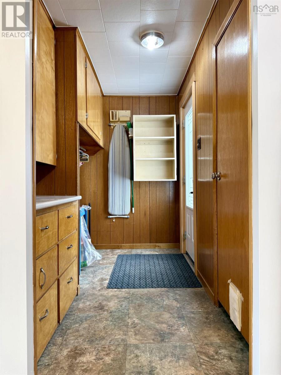 8 Standish Street - 11