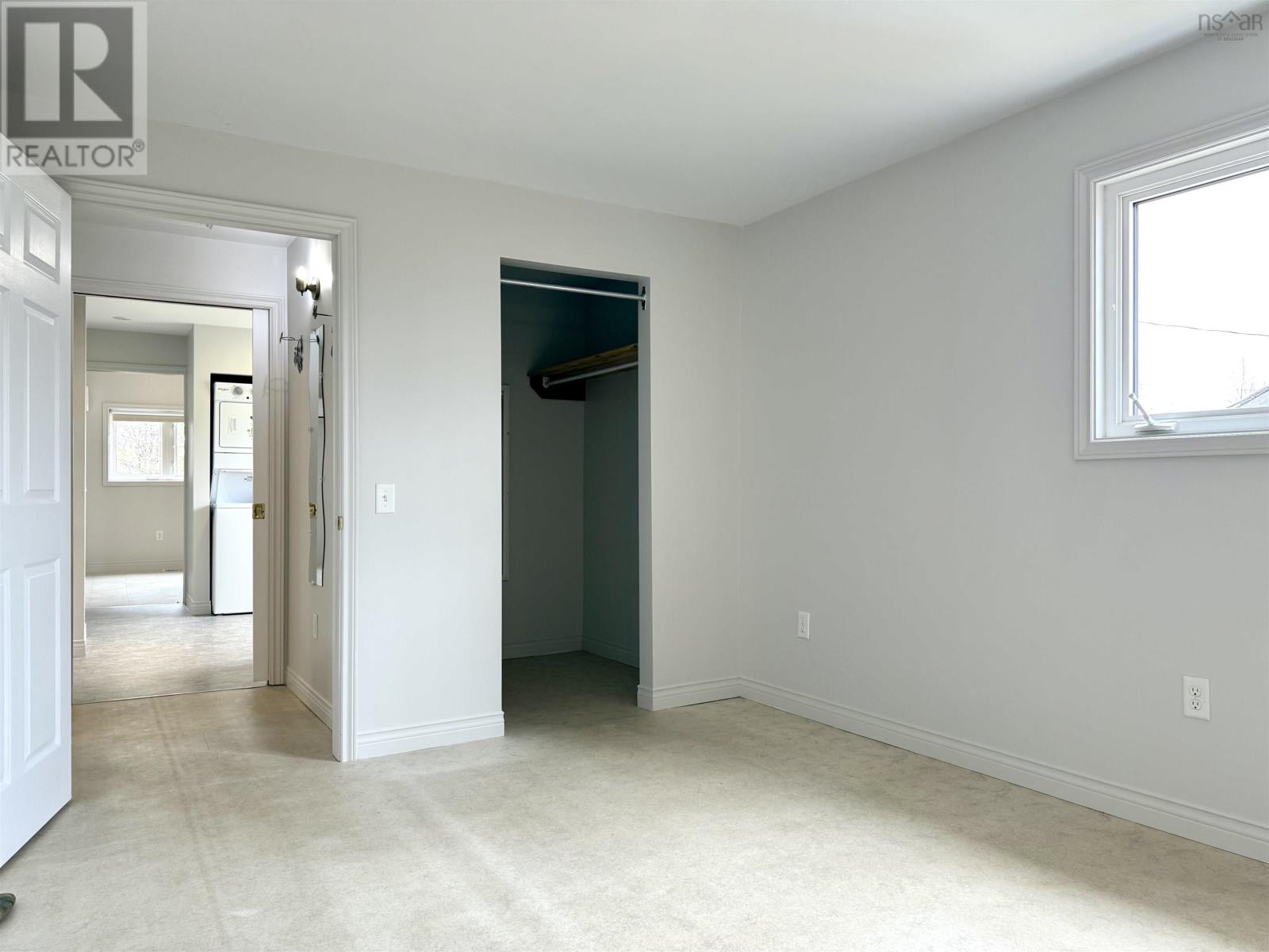 8 Standish Street - 35