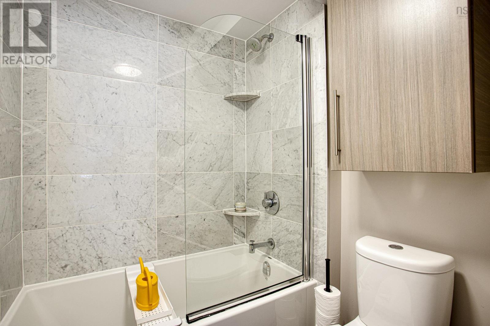 #108 5662 Roberts Street - 24