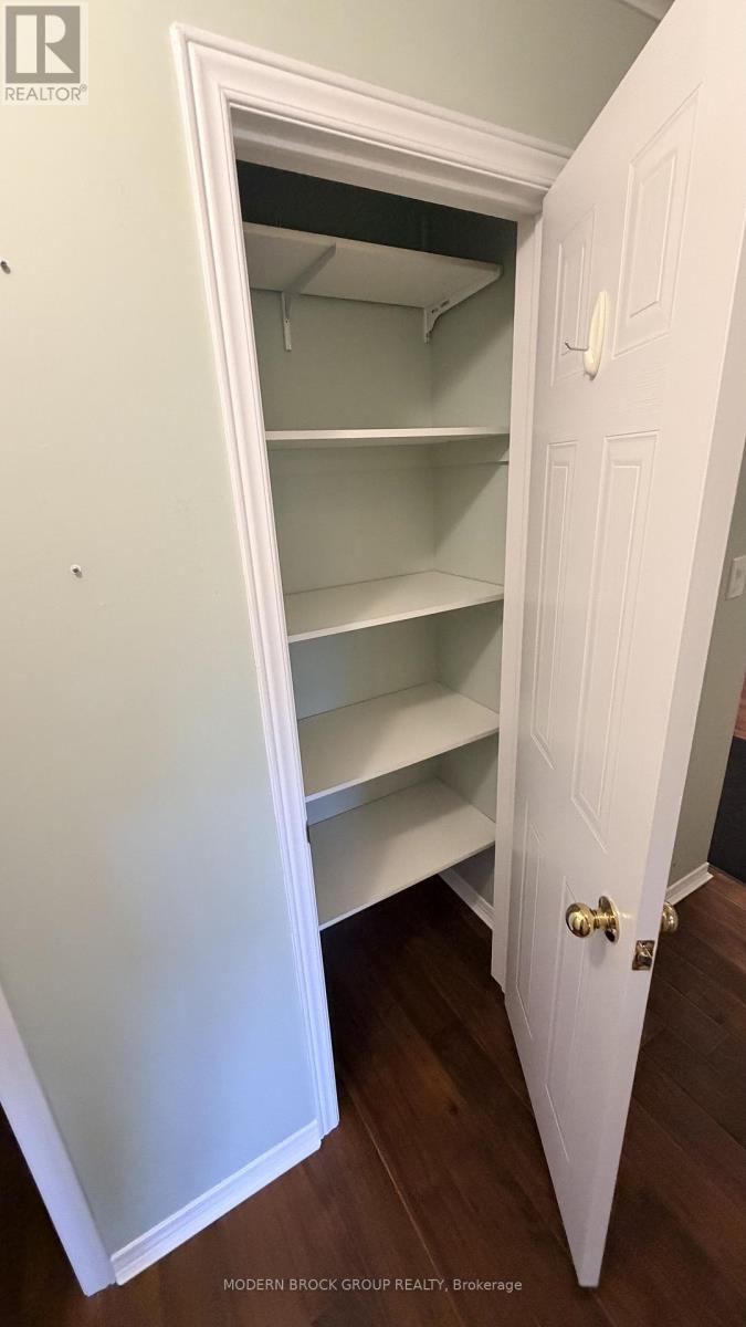 #405 21 LISTON AVENUE - 16