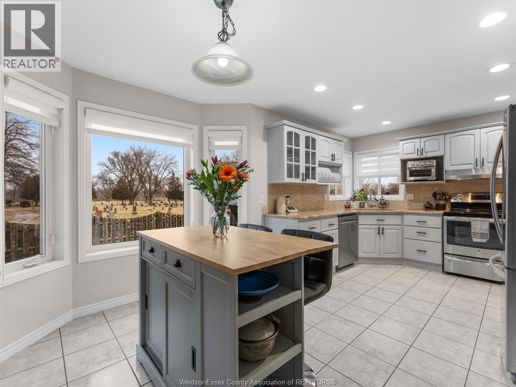 46 Brush CRESCENT - 17