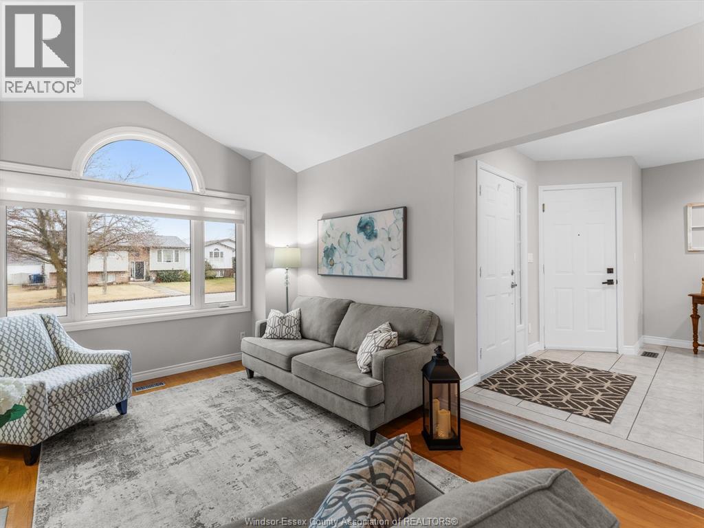 46 Brush CRESCENT - 6