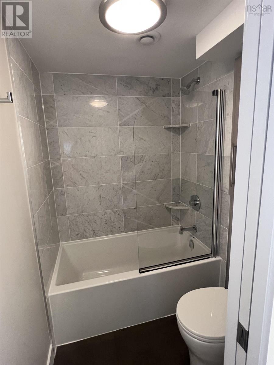 #108 5662 Roberts Street - 22