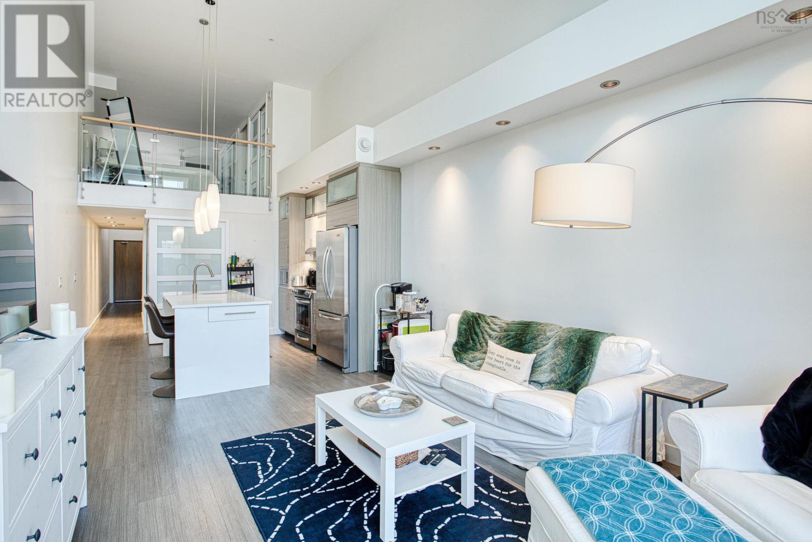 #108 5662 Roberts Street - 12