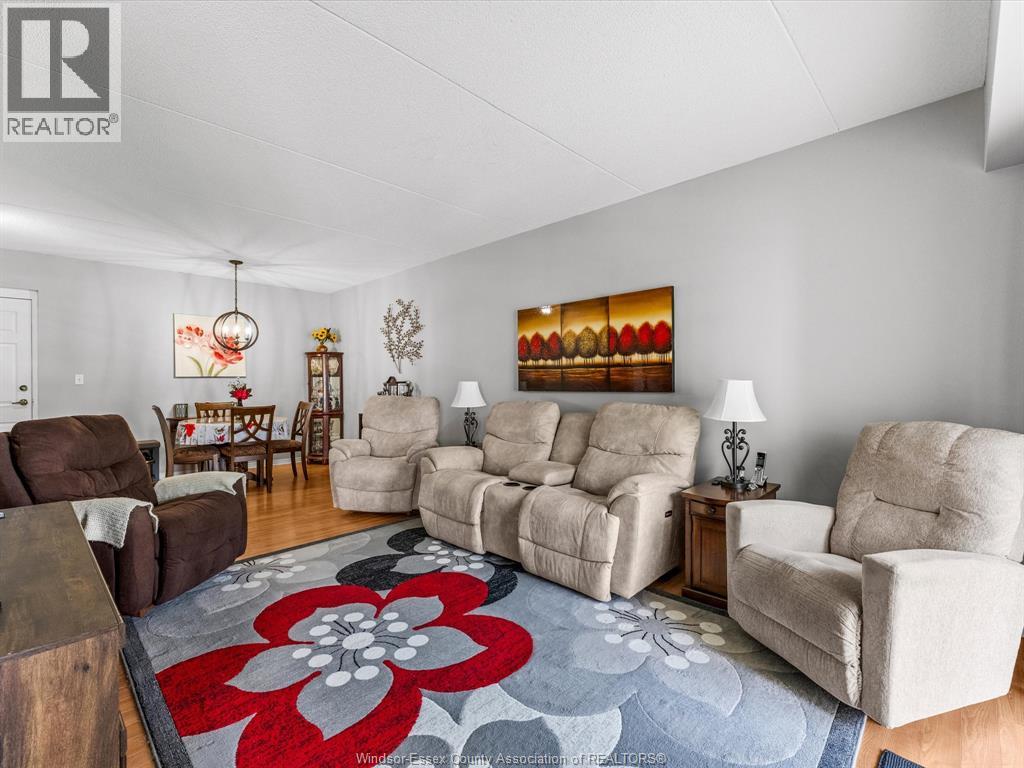 #507 8335 Wyandotte STREET East - 5