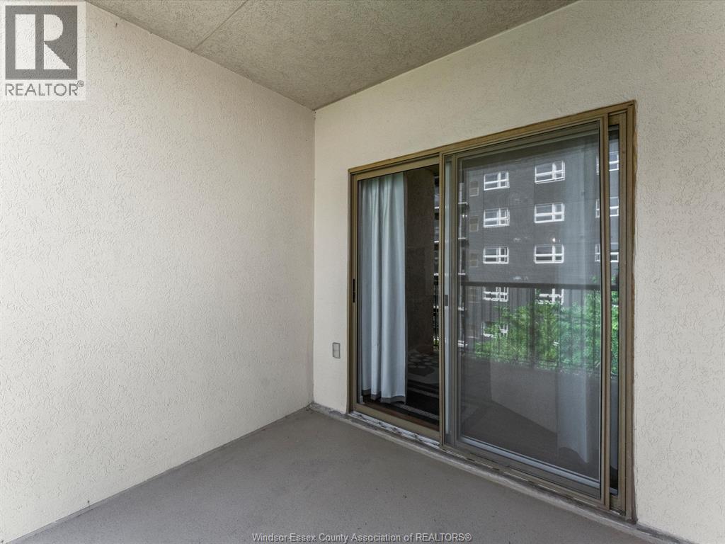 #507 8335 Wyandotte STREET East - 20