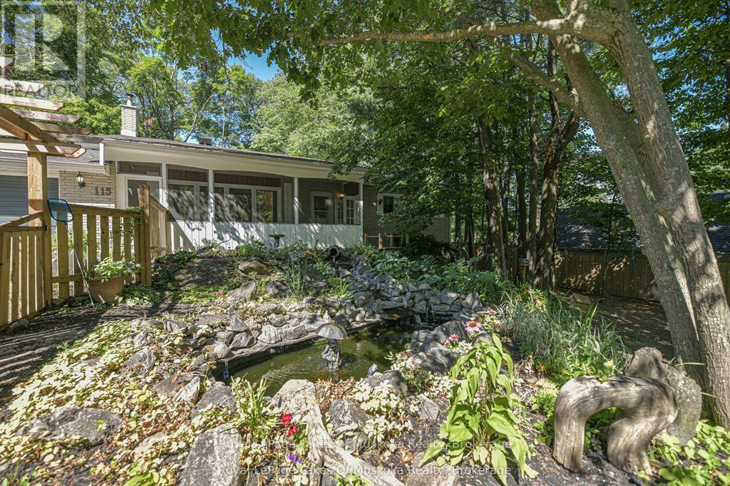 115 DOUGLAS STREET - 10