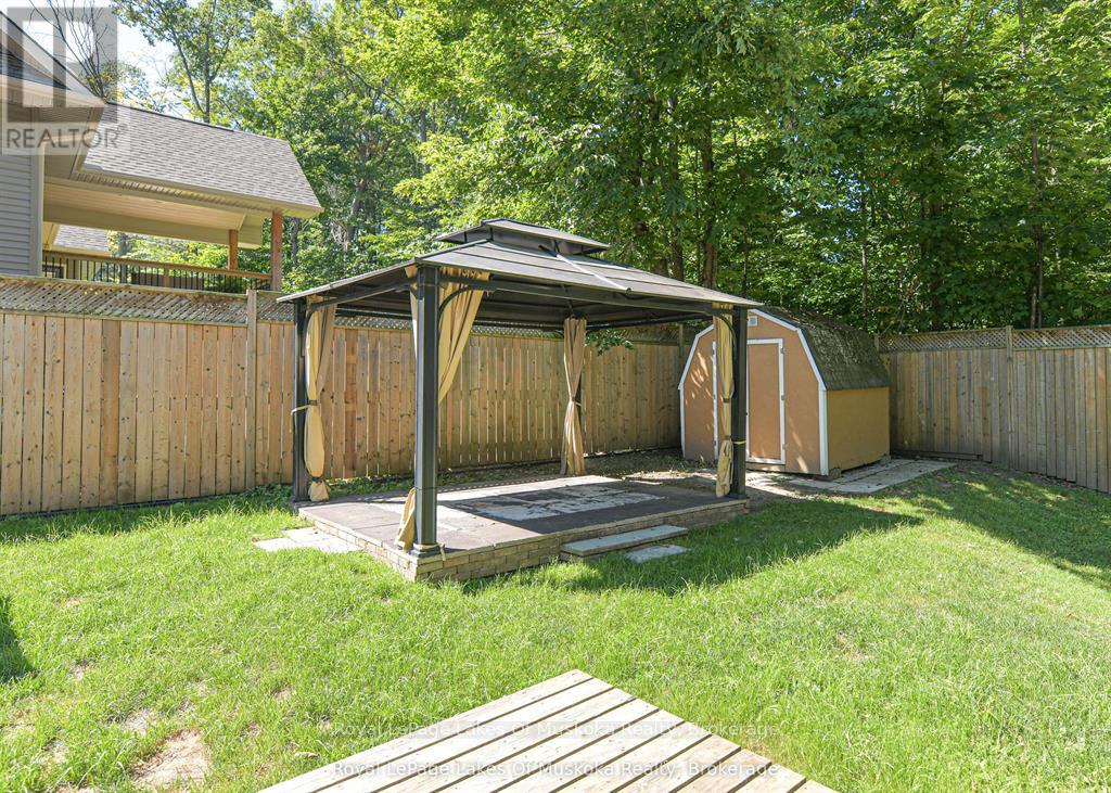 115 DOUGLAS STREET - 23