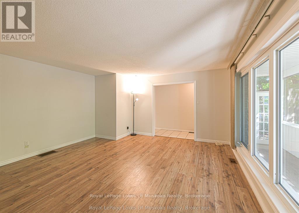 115 DOUGLAS STREET - 31
