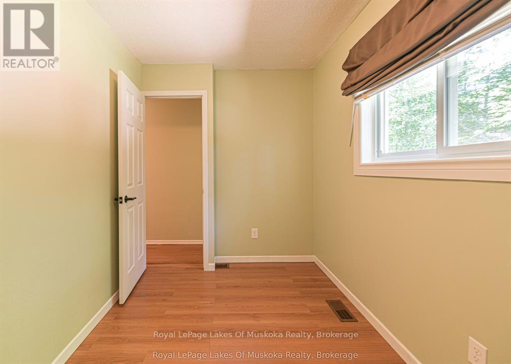 115 DOUGLAS STREET - 44