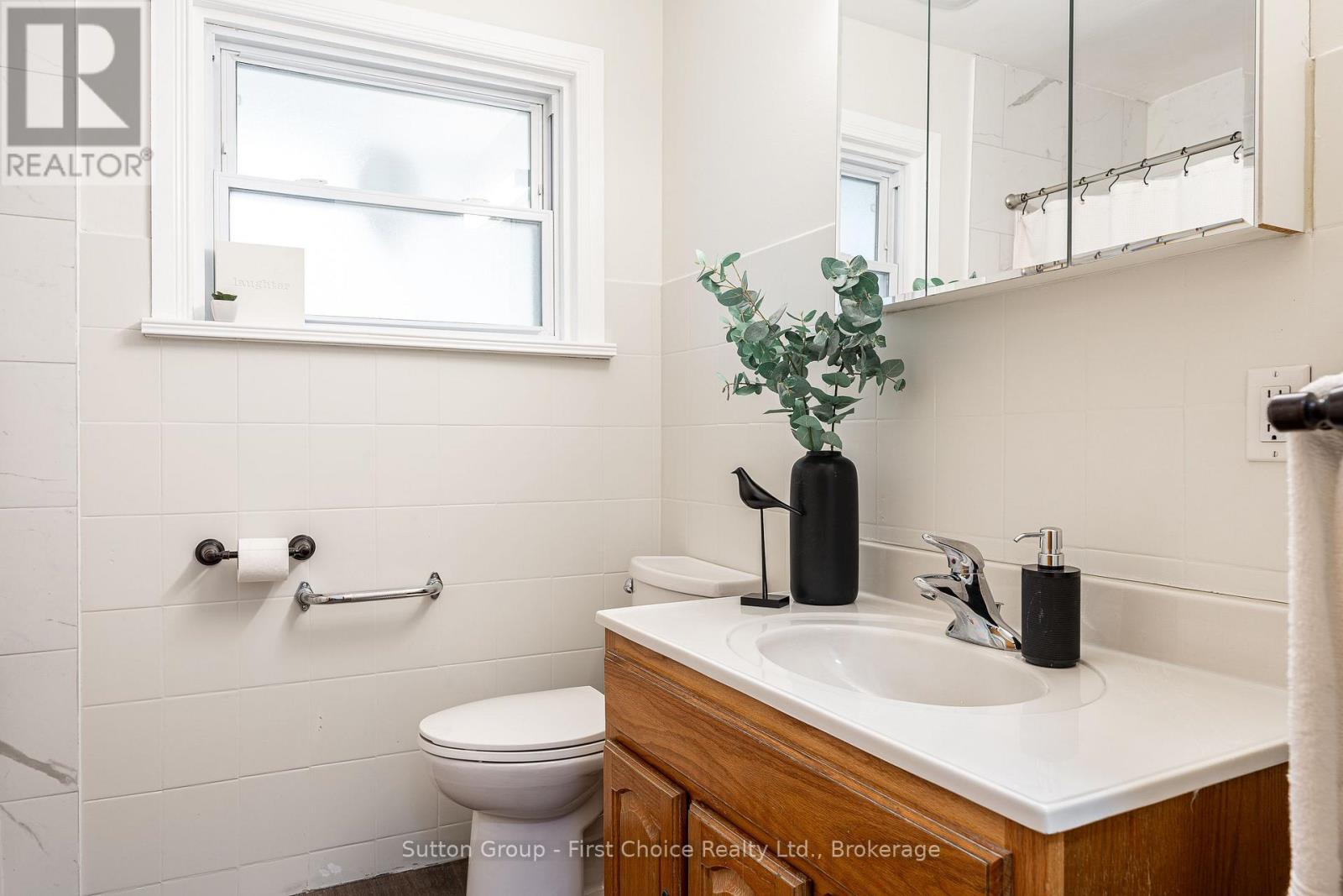 153 HOME STREET - Image 19