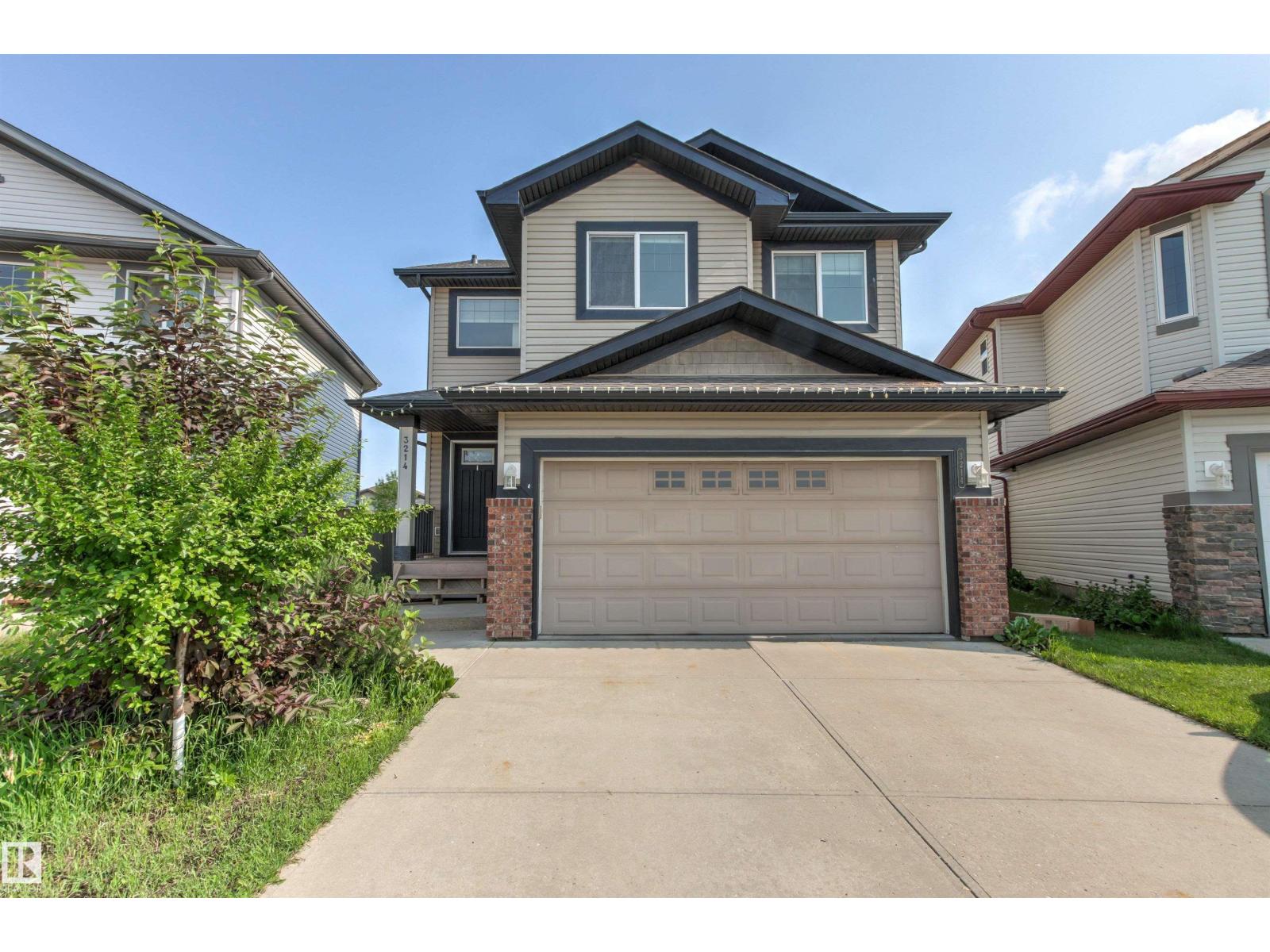 3214 22a AV NW - 1