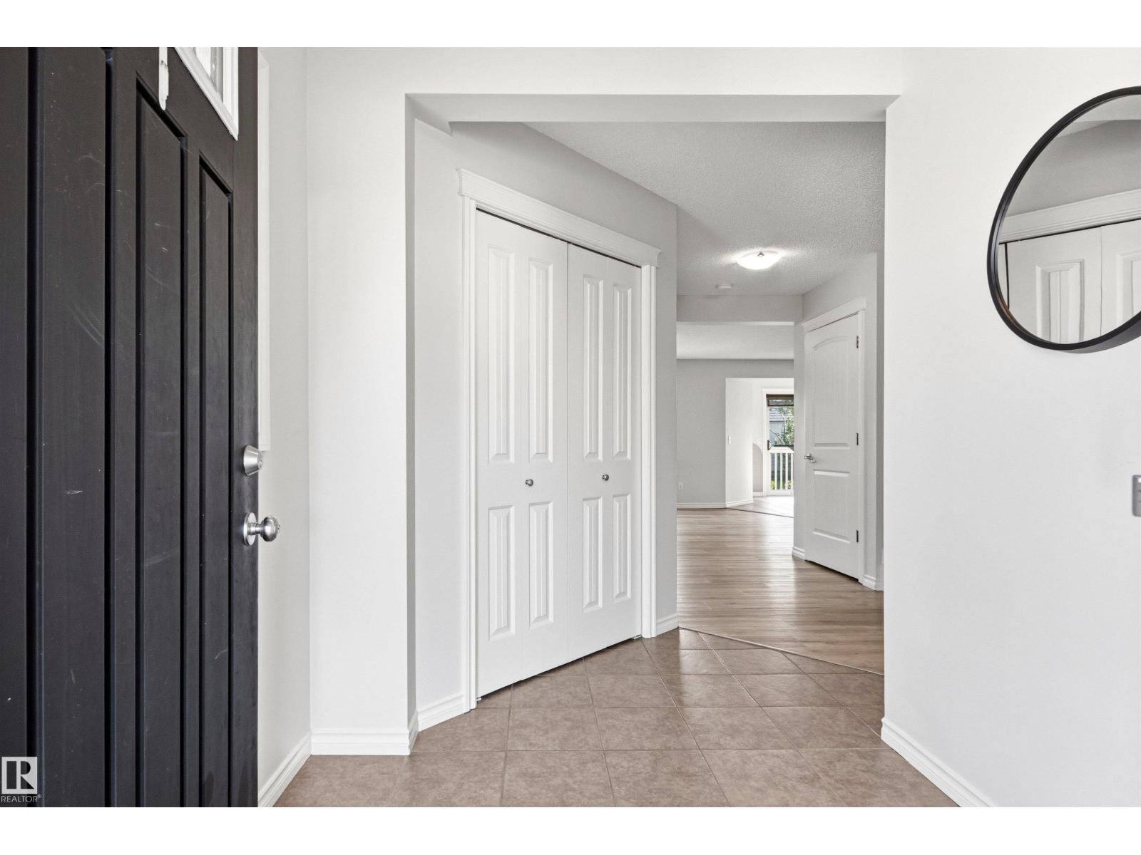 3214 22a AV NW - 3