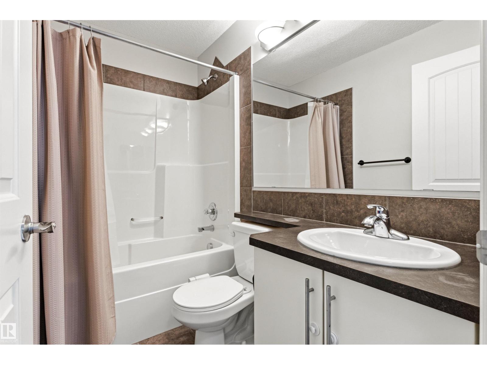 3214 22a AV NW - 36